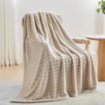 Linen Waffle Checkered Fleece Throw Blanket